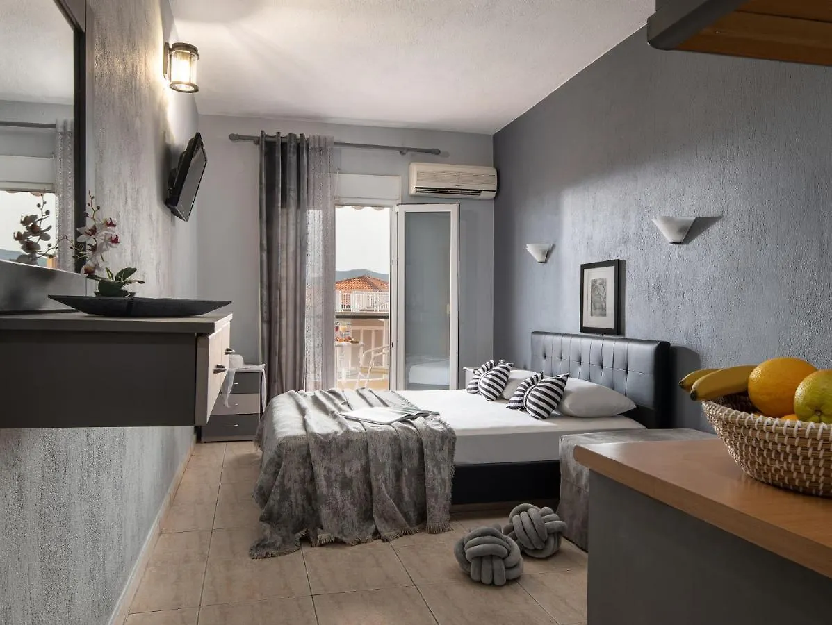 House Toula Elegant Apartment Sarti