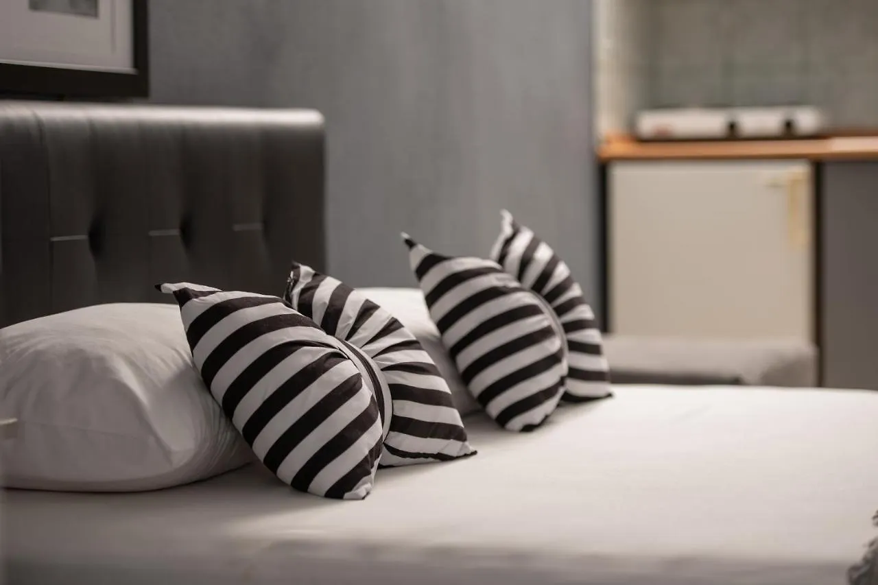 House Toula Elegant Apartment Sarti