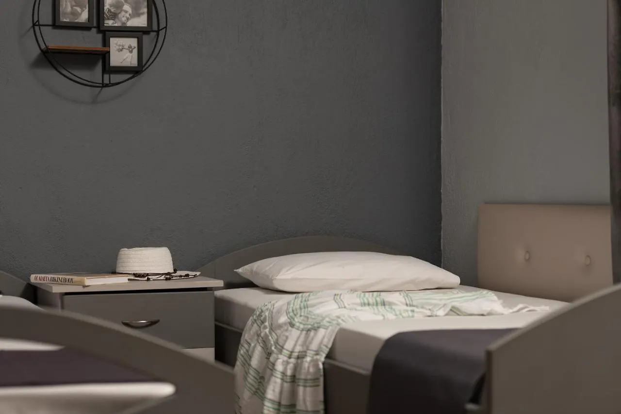 House Toula Elegant Apartment Sarti